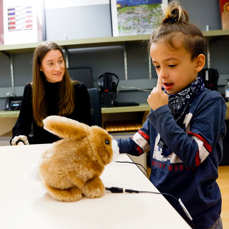 autistic child working with researcher northwestern neurodevelopmental diversity lab